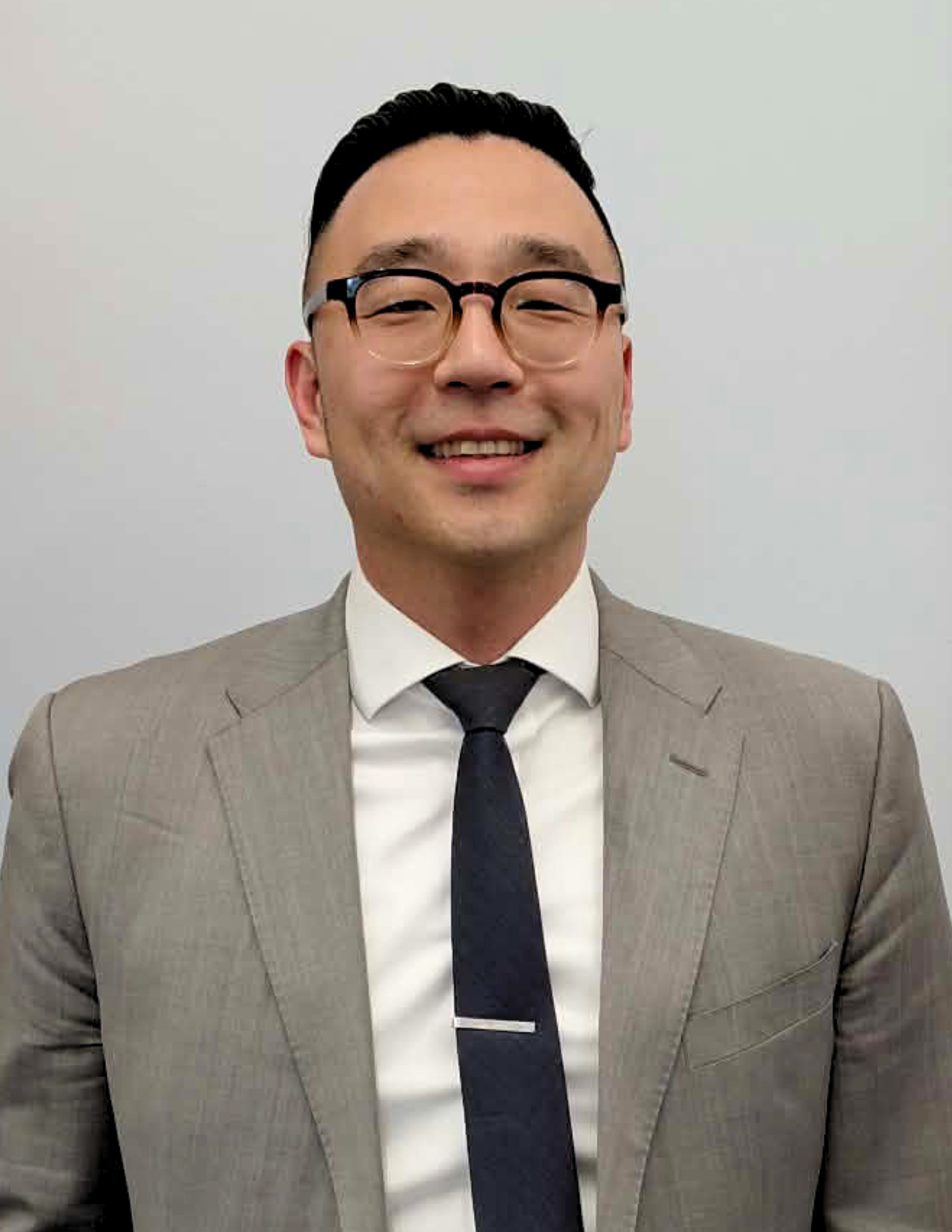 Headshot image of Richard Lee 