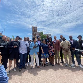 HPD Commissioner and Project partners pose for a photograph at the topping off of Bronx Point, a mixed-use development featuring #AffordableHousing and permanent home for the Universal Hip-Hop Museum